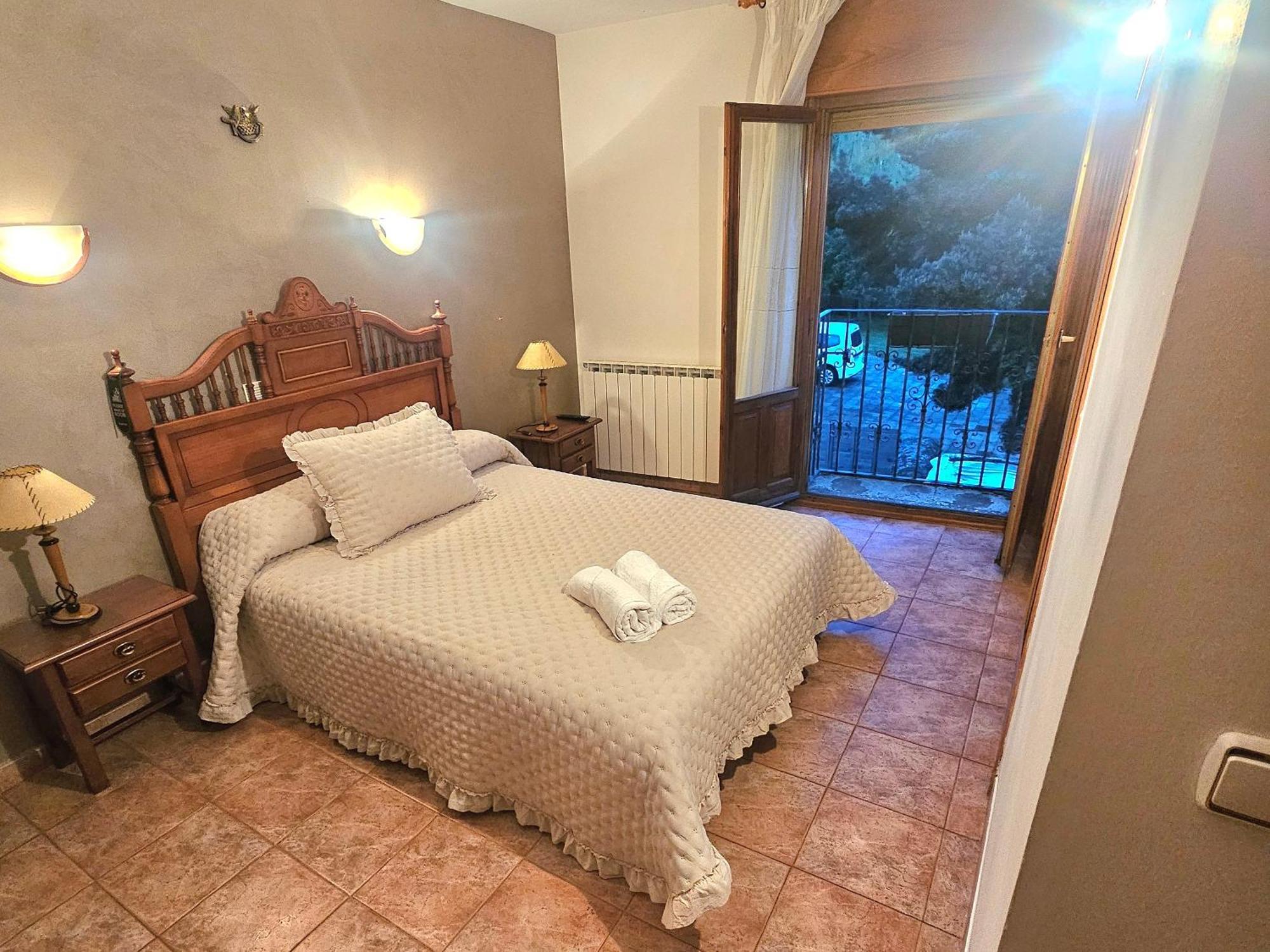 Hostal Jj Salduero Zewnętrze zdjęcie